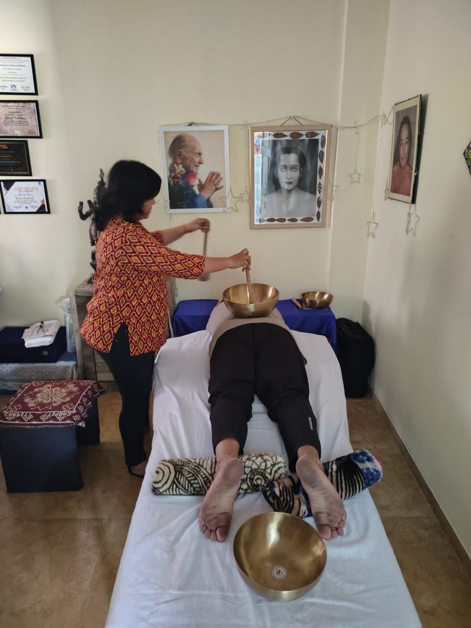 Crystal bracelets consultation with energised healing crystals in Pune